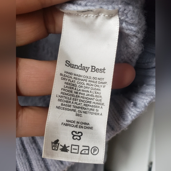 Aritzia Sunday Best Merino Wool Blend Boreal 1/4 Zip Cable Knit Sweater. - Picture 5 of 10